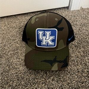 UK Wildcats Nike Camo Trucker Hat